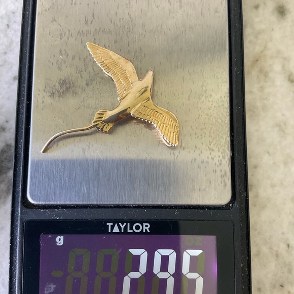 PRICE DROP 14k Gold Vintage Seabird handcrafted charm/pendant - Picture 3 of 6